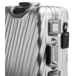 19 Degree Aluminium Carry On 56cm