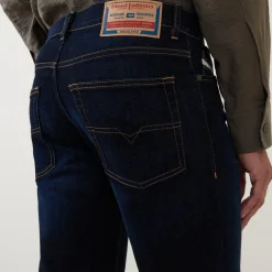 2023 D-Finitive Tapered Jeans