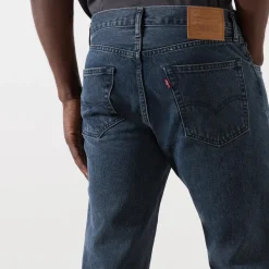 555™ Relaxed Straight Leg Jeans