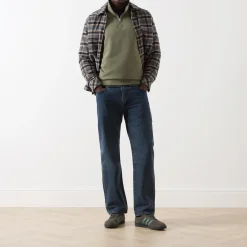 555™ Relaxed Straight Leg Jeans