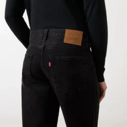 568™ Stay Loose Jeans