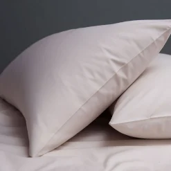 200 Thread Count Cotton Percale Pillowcase Pink