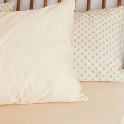 Best FOXFORD 300 Thread Count Cream Fitted Sheet