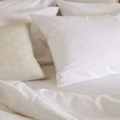 300 Thread Count White Sateen Pillowcase Set