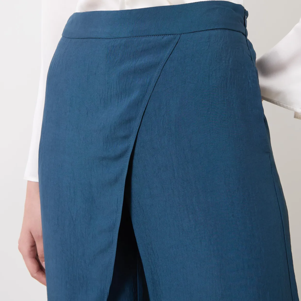 Agnes Mid-Rise Sarong Trousers