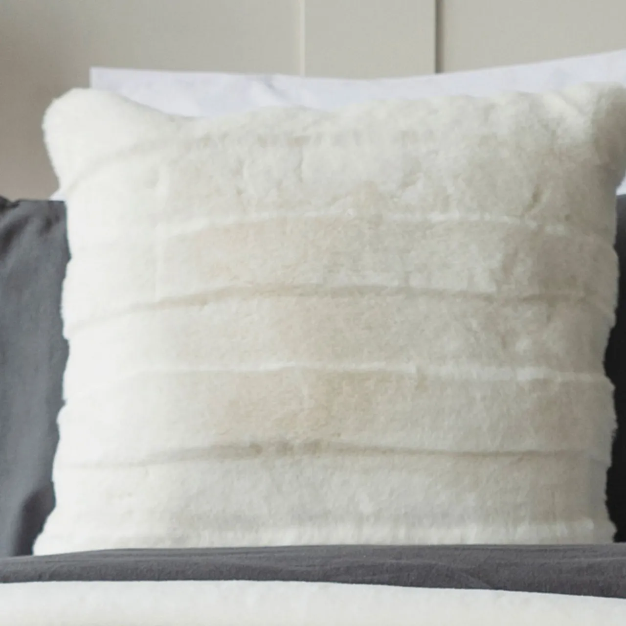 Hot BELLEDORM Alaska Cushion Snow