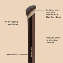 Ambient Soft Glow Foundation Brush
