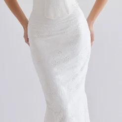 Discount HOUSE OF CB Antonie Broderie Anglaise Skirt