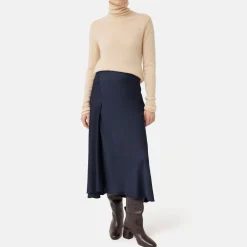 Asymmetric Bias Skirt