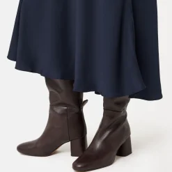 Asymmetric Bias Skirt