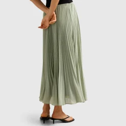 Hot FOREVER NEW Aurora Pleated Skirt