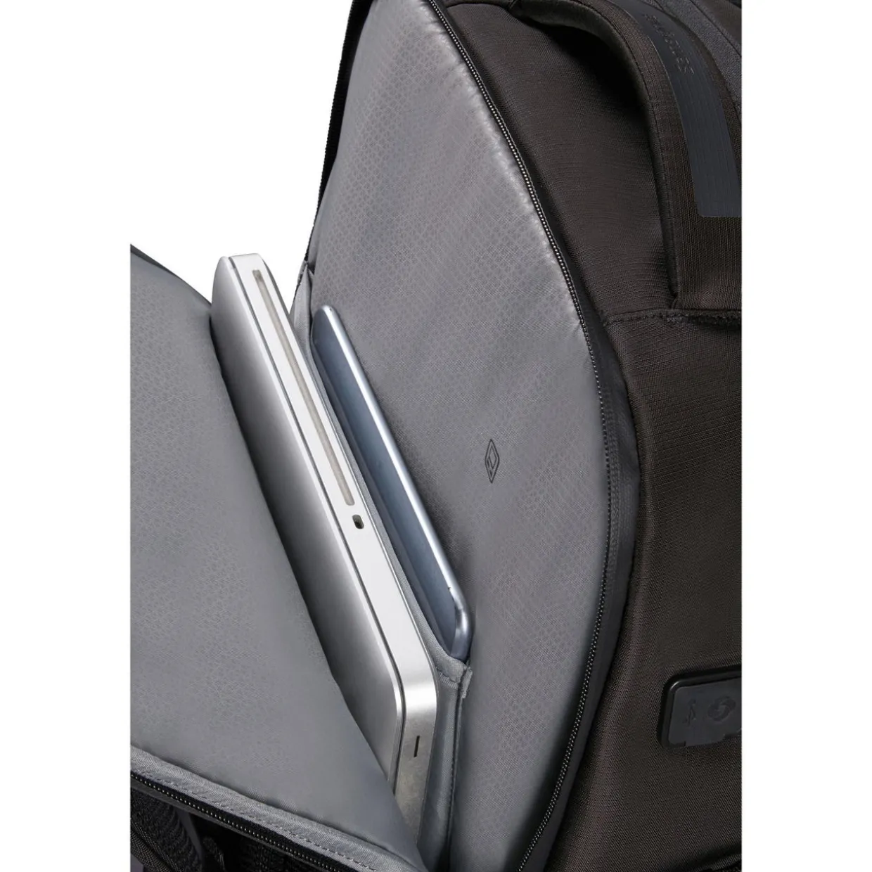 Biz2Go Over Night Backpack 46cm