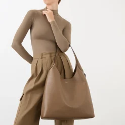 Brooklyn 39 Leather Shoulder Bag