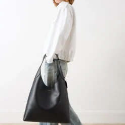 Brooklyn Large Shoulder Bag