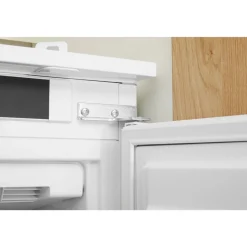 Hot HOTPOINT Built In 55c Freezer No Frost