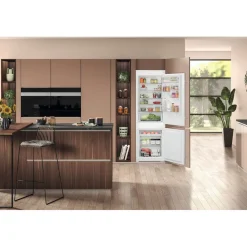 Built In 55cm Total NoFrost Fridge Freezer 70-30