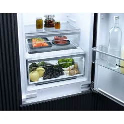 Built-in Fridge-Freezer Combination