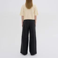 Carry Pocket-Detail Cardigan