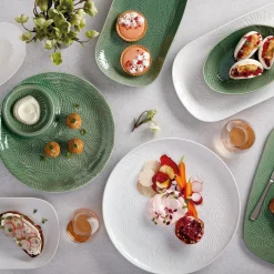 Discount MAXWELL & WILLIAMS Cheese Platter 40cm