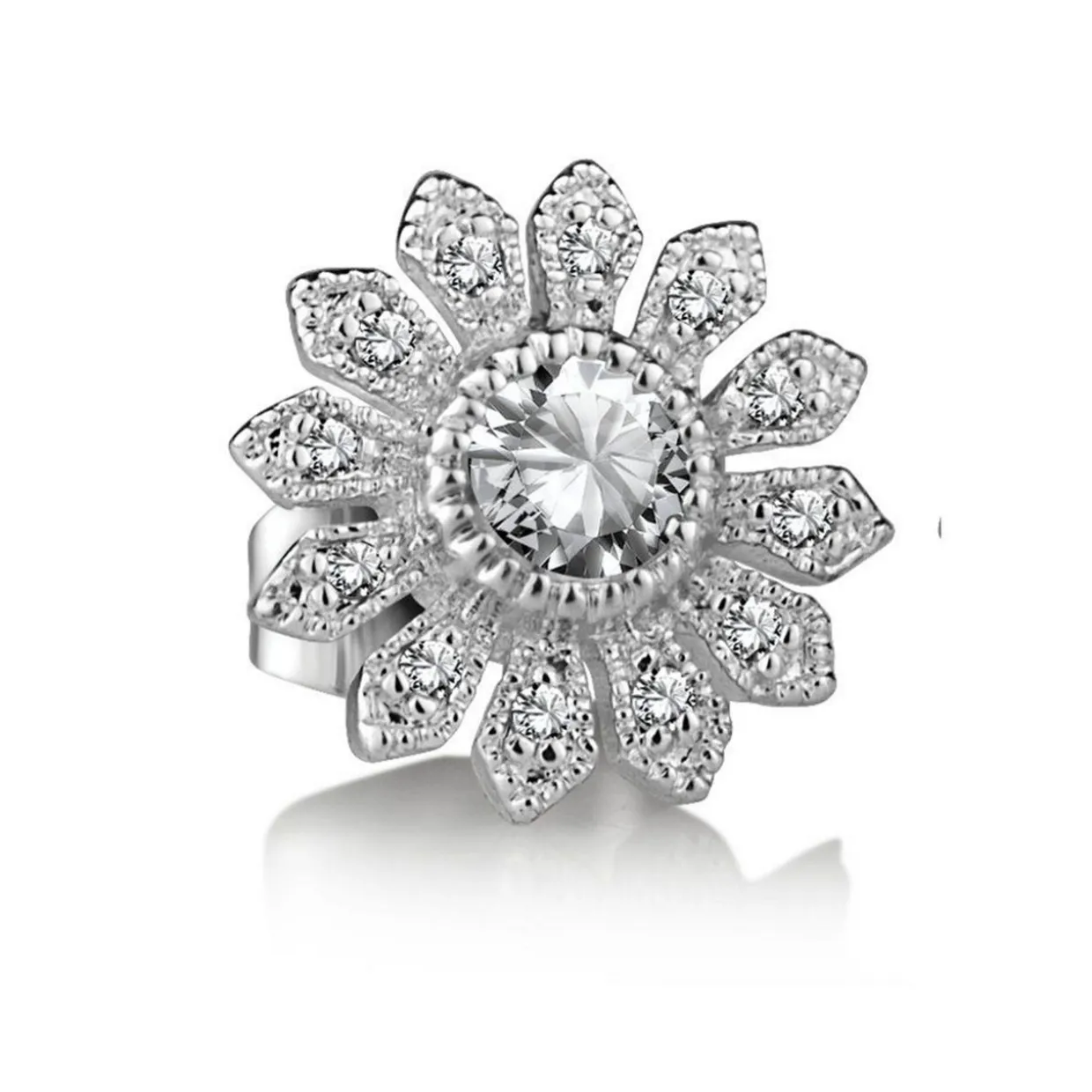 Clear Stone Flower Stud Earrings