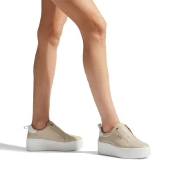 New CARVELA Connected Laceless Trainers