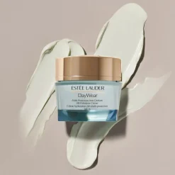 DayWear Multi-Protection Anti-Oxidant Creme SPF 15 - Normal-Combination