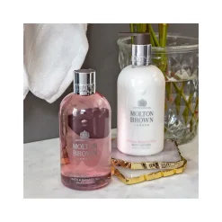 Fashion MOLTON BROWN Delicious Rhubarb & Rose Bath & Shower Gel
