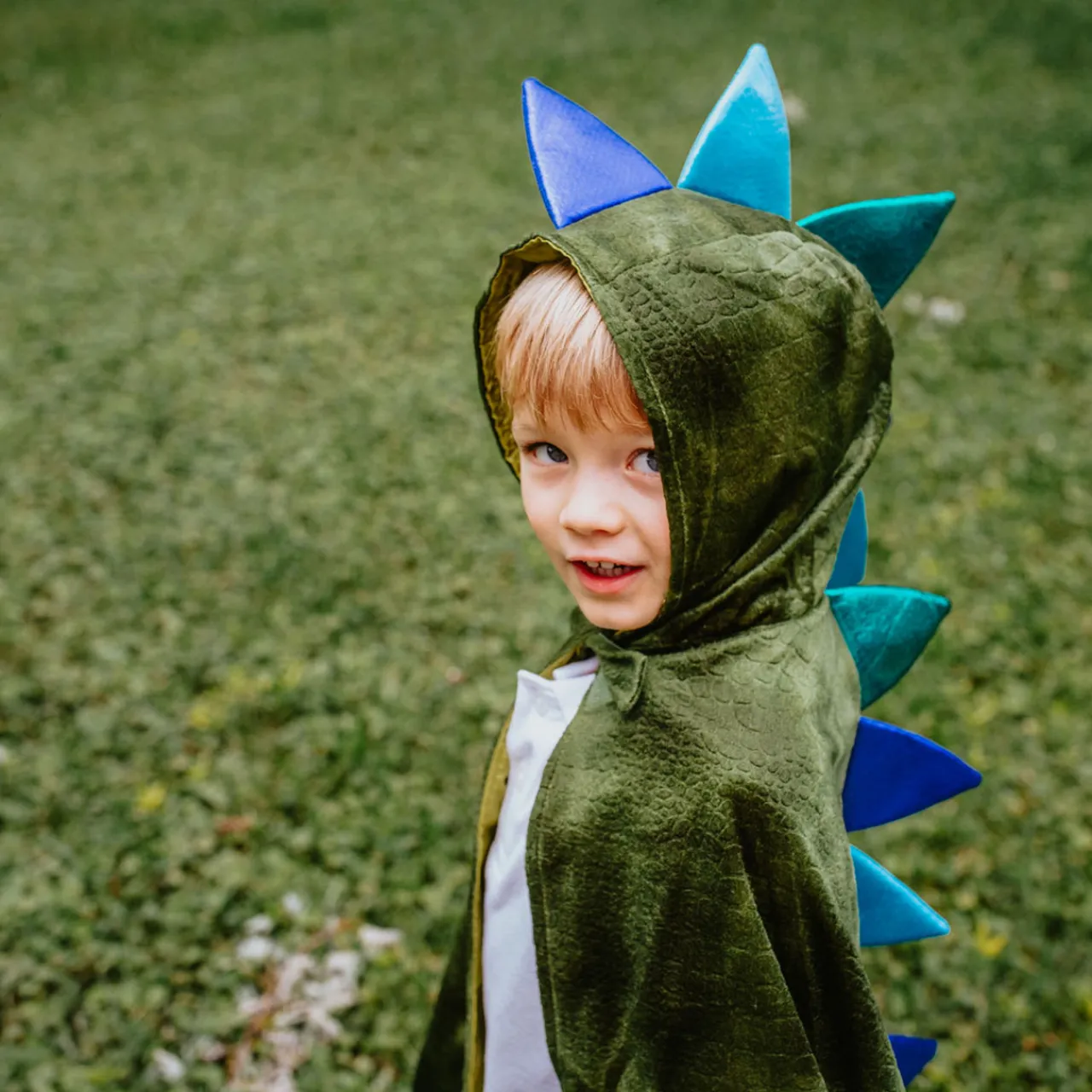 Fashion GREAT PRETENDERS Dragon Cape with Claws Two-Piece Set