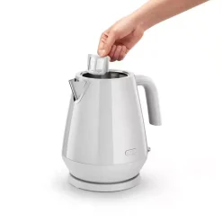 Discount DE'LONGHI Eclettica Kettle White