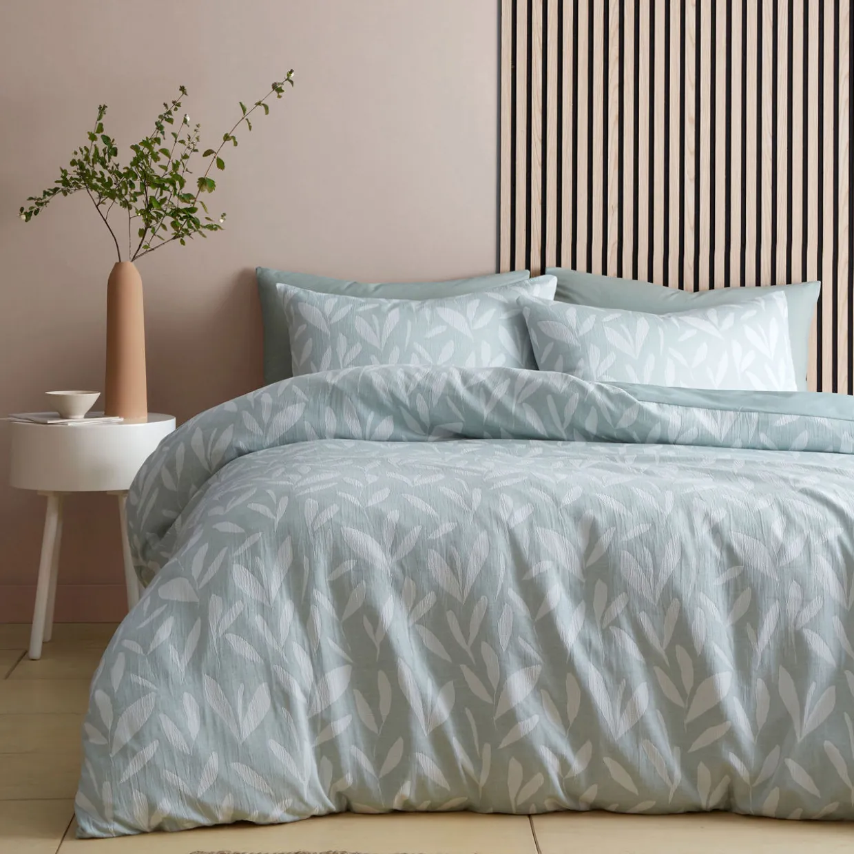 Emile Jacquard Leaf Duvet Set Green