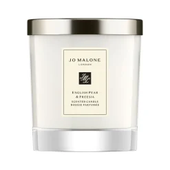 English Pear & Freesia Classic Candle
