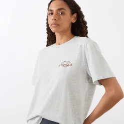 Essential Logo T-shirt
