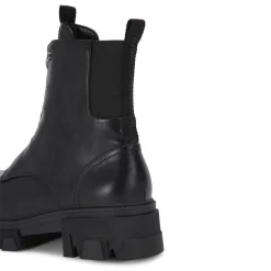 Explorer Ankle Boots