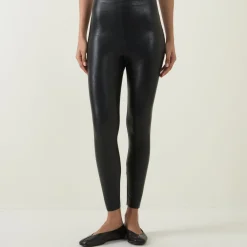 Hot COMMANDO Faux Leather 7/8 Leggings