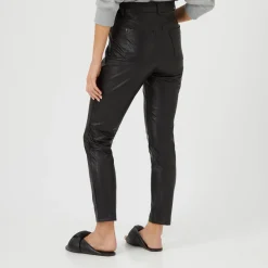 Hot COMMANDO Faux Leather Five Pocket Leggings