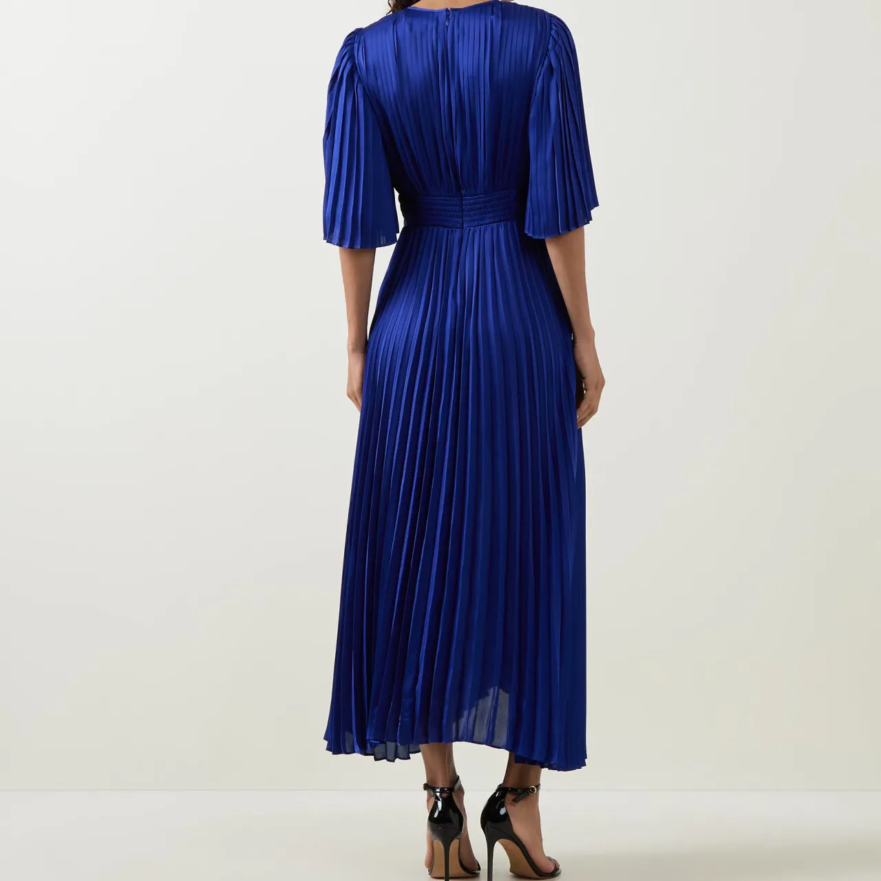 New JOSEPH RIBKOFF Flutter-Sleeve Pleated Flared Dress