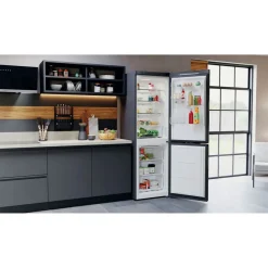 Discount HOTPOINT Freestanding 60cm Total NoFrost Fridge Freezer 70-30