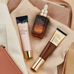 Futurist Hydra Rescue Moisturising Foundation SPF 45