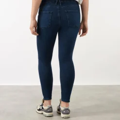 Good Legs Skinny Jeans