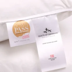 Fashion QUILTS OF DENMARK Goose Feather & Down Pillow Pair