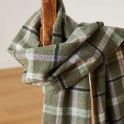 Fashion FOXFORD Green and Mink Lambswool Scarf