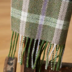 Fashion FOXFORD Green and Mink Lambswool Scarf