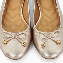 Hallo Charm-Detail Ballet Flats