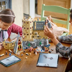Best LEGO Harry Potter™ Hogwarts™ Castle: The Main Tower Set
