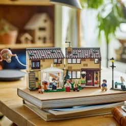 Harry Potter™ Privet Drive: Aunt Marge’s Visit, Buildable House