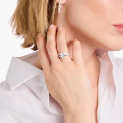 Heart-Shaped Zirconia Ring