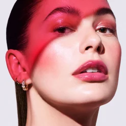 Hot Escape Afterglow Lip Oil