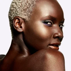 Clearance MAC Hyper Real Glow Palette