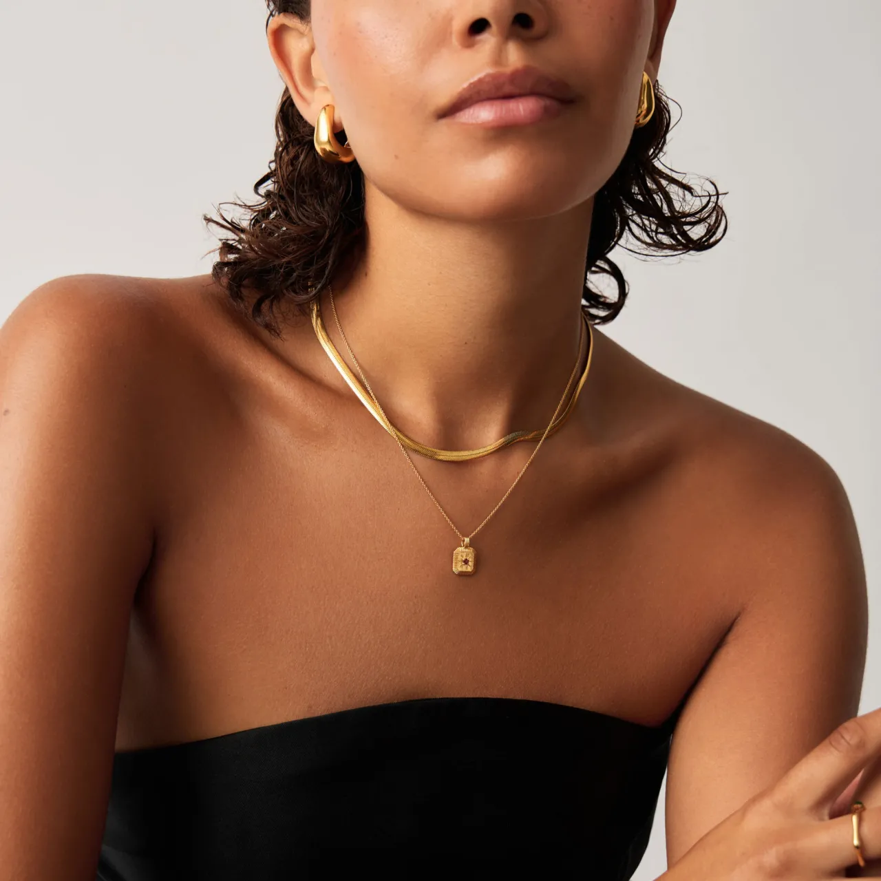 Online MISSOMA January Birthstone Necklace