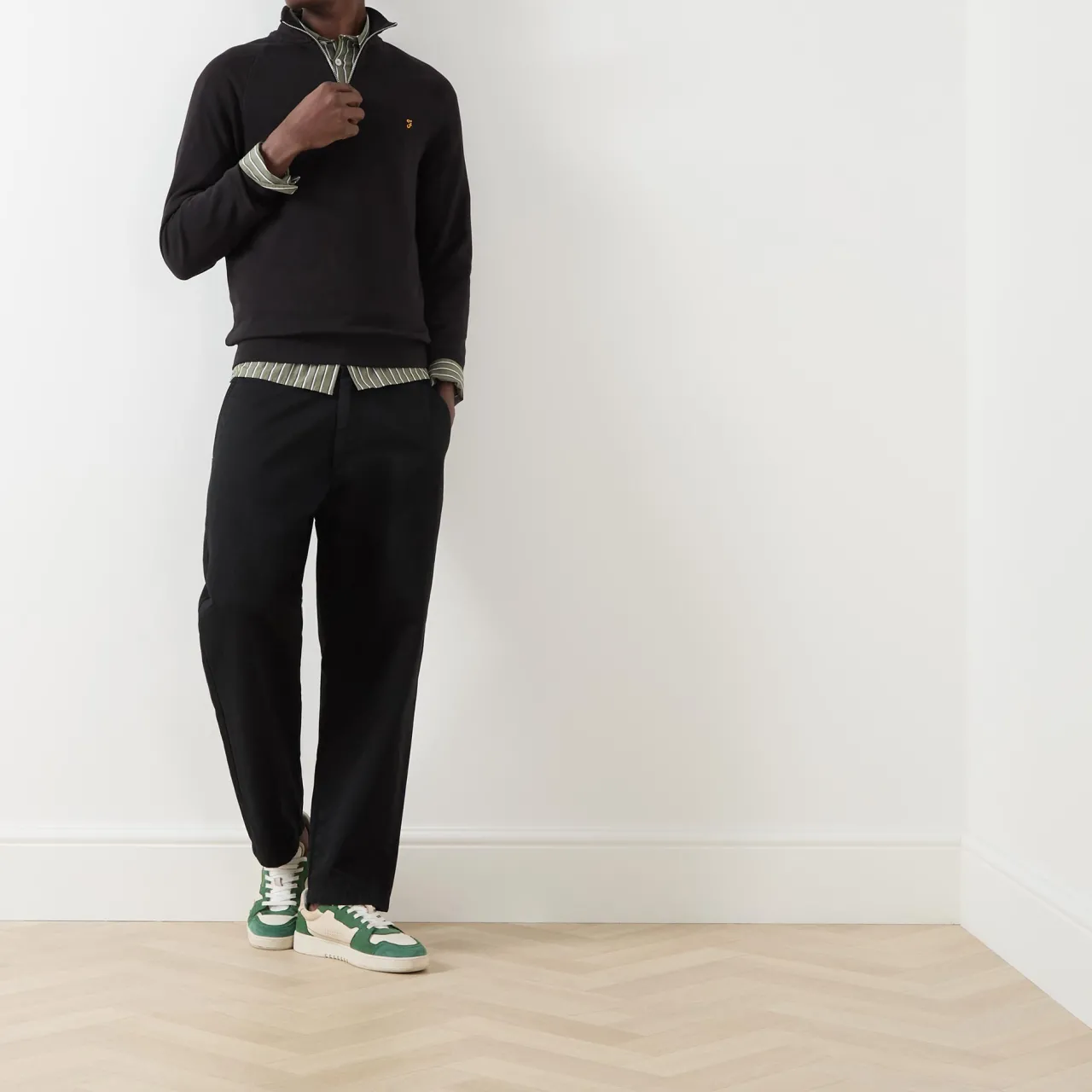 New FARAH VINTAGE Jim Logo Half-Zip Sweatshirt